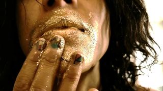 PORN IS BEAUTIFUL: Foot Fetish, Peeing, Drool, Close-up, Gold body-SOLVEIG