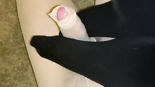 NYLON FEMDOM FOOTJOB PANTYHOSE ENCASED SISSY SLAVE