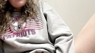 Came so Hard I Squirted for the 1st Time and Peed a Bit