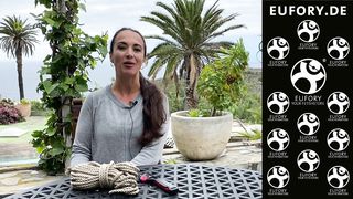 How to BDSM - Rope Cutter Demonstration! Essential Equipment for Bondage!