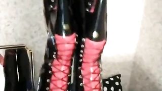 Hot Femdom in Highheels Posing and Dancing