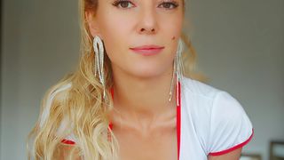 Blonde Model open ass virgin and pussy