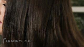 TrannyPros Cis & Trans BFFs Share Hung Boyfriend!