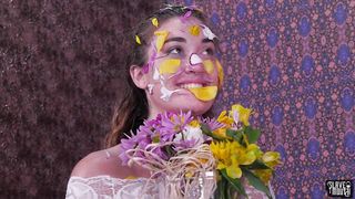 Submissive babe sucking master