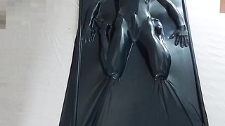 Vacuum Bondage Vacuumbed 2