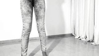 Kinktober day 17 - WET PANTS KINK: Tied up Holding her pee inside until she CAN'T ANYMORE