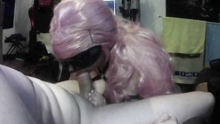 Dream stepdaughter loves to gives deepthroat blowjob to her stepdaddy