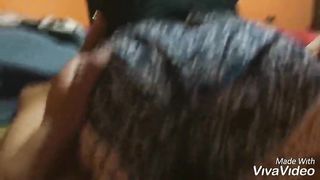 Cogiendome a mi primamastra mientras estamos solos en su casa