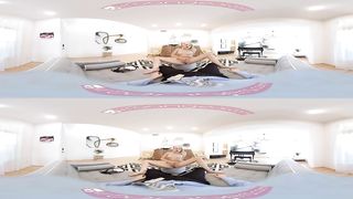 VR PORN-Mia Malkova Outrages squirting orgasm