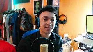 Satisfaction Reaction | Reacting to Eva Elfie, Cheating gf