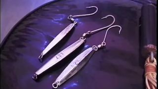 MILF dominatrix teases her blonde female sex slave with pussy clips