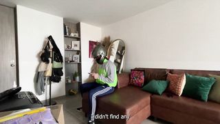 REAL SEX | I ask the DELIVERY GUY to fuck me and cum in my face