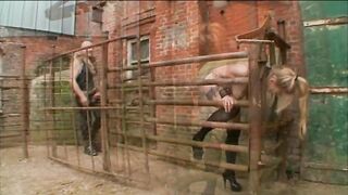 Zuchtigung auf dem Gutshof 2 - Act #02