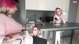 CHANGE. Wife came at the most inconvenient moment - pinkloving 