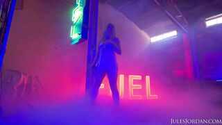 Jules Jordan - Anna Claire Clouds Dark Side - Part 2: Anna's First Dp