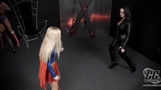 Lesbian Super Heroine Foursome Sex